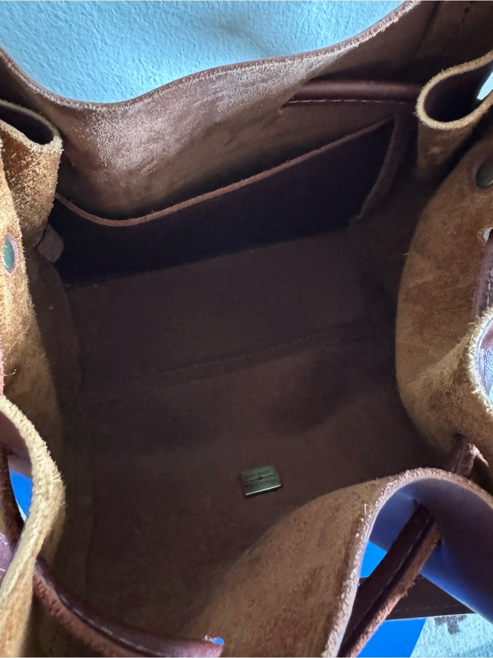 Portland Leather ‘Nest’ Bucket Bag - Picture 6 of 9